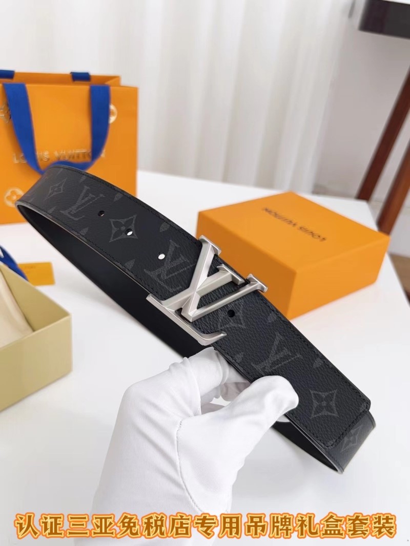 LOUIS VUITTON Belts